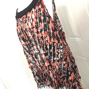 Avenue Round Collar Tank